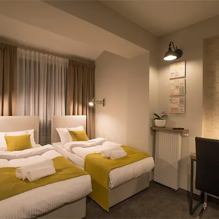 Marcopolo House Couette-café Varsovie