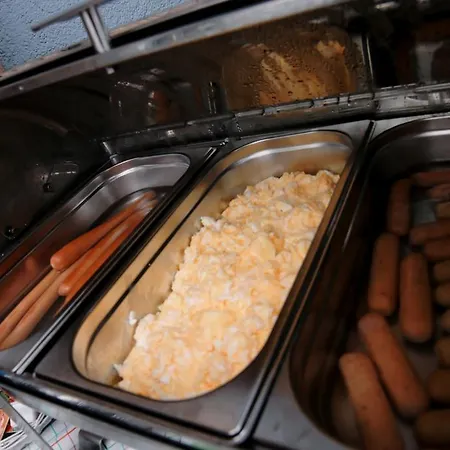 Marcopolo House Panzió Varsó