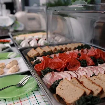 Bed & Breakfast Marcopolo House 3*