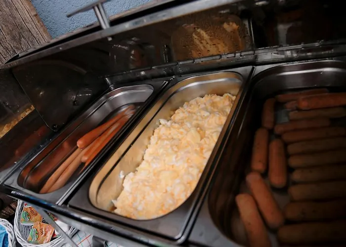 Marcopolo House Couette-café Varsovie